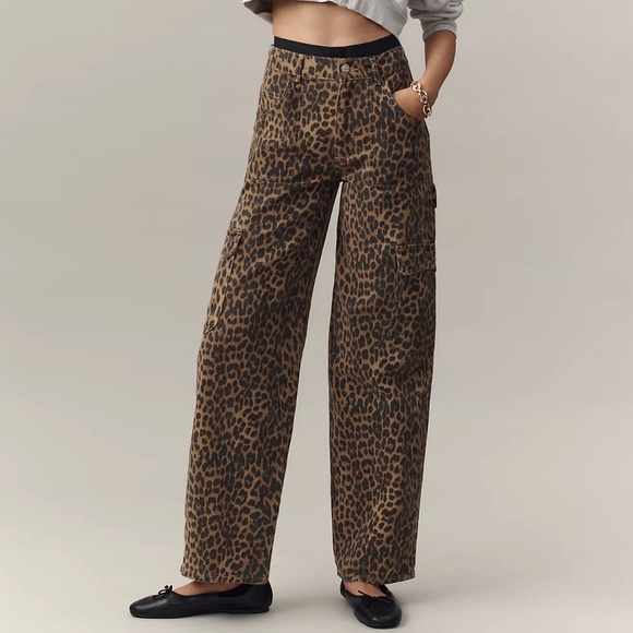 Leopard Print Flare & Wide Leg Jeans - Picture 2 of 7
